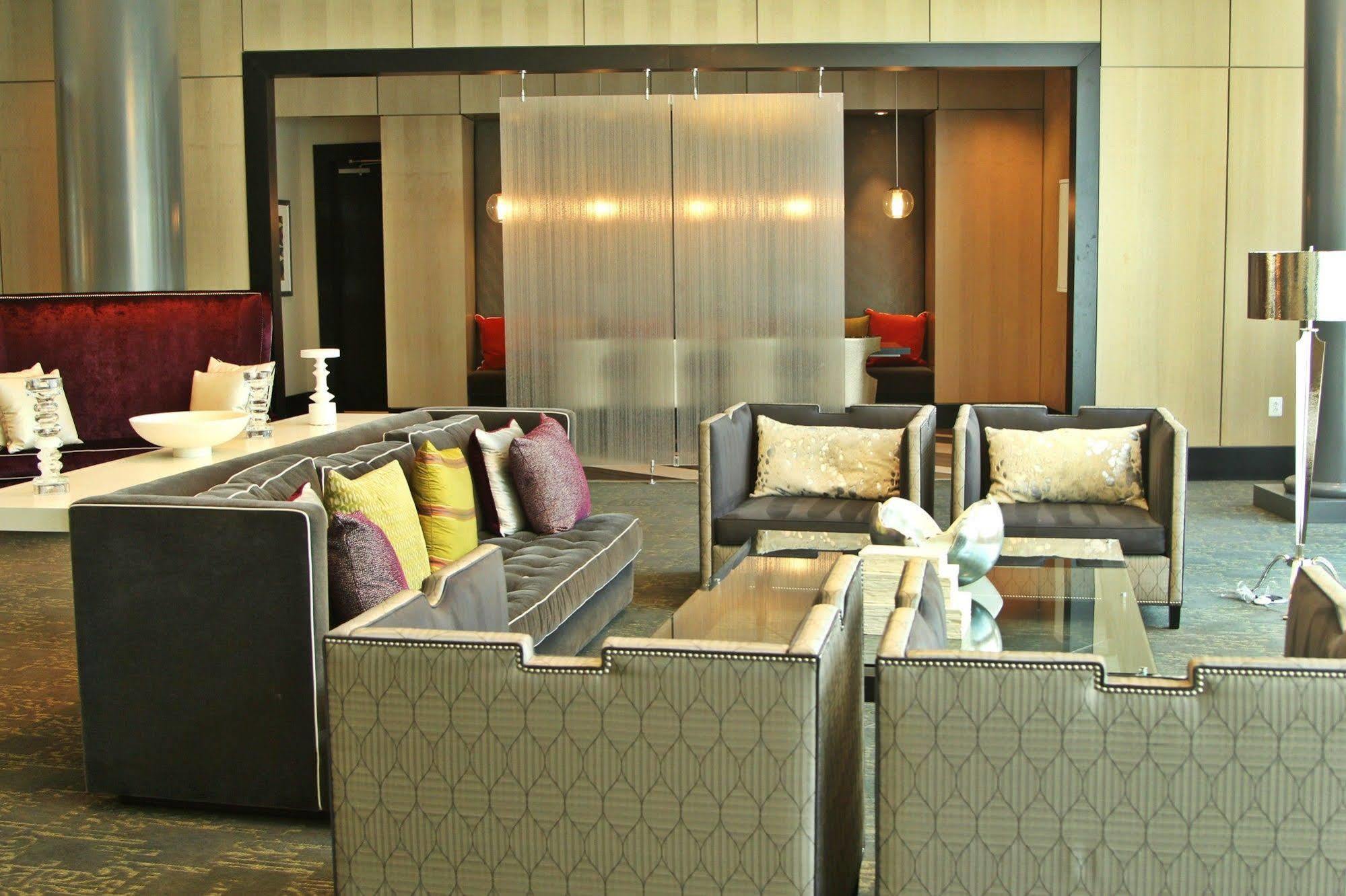 Weichert Suites At The Ovation ماكلين المظهر الخارجي الصورة